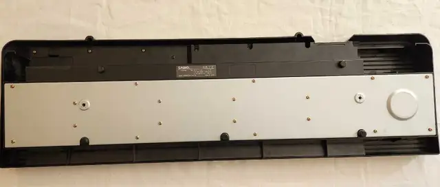 Vintage Casio CA-110 ToneBank 49-Key Electronic Keyboard in Pianos & Keyboards in Calgary - Image 6