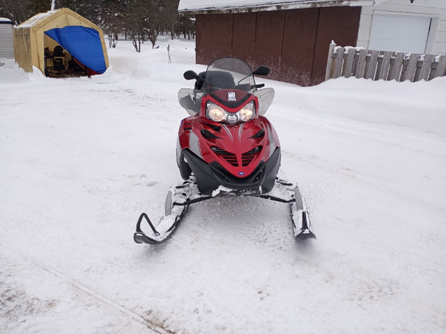 polaris snowmobile in Snowmobiles in Sault Ste. Marie - Image 3