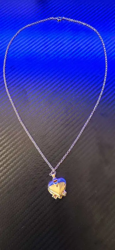 Gold-Toned Heart Locket Necklace – 26g, View more