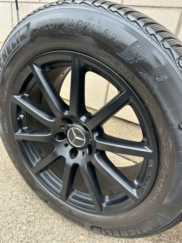 Winter Tires on Mercedes Rims- 275/50 R20 in Tires & Rims in St. Catharines - Image 4