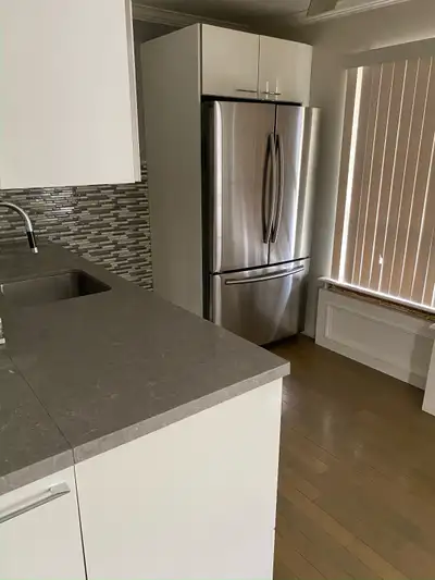 2 Bedroom Apartment Dundas & Islington rd