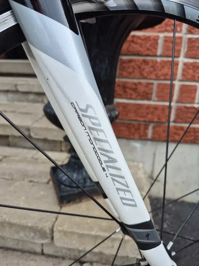 Specialized Allez Comp road bike in Road in Kawartha Lakes - Image 6