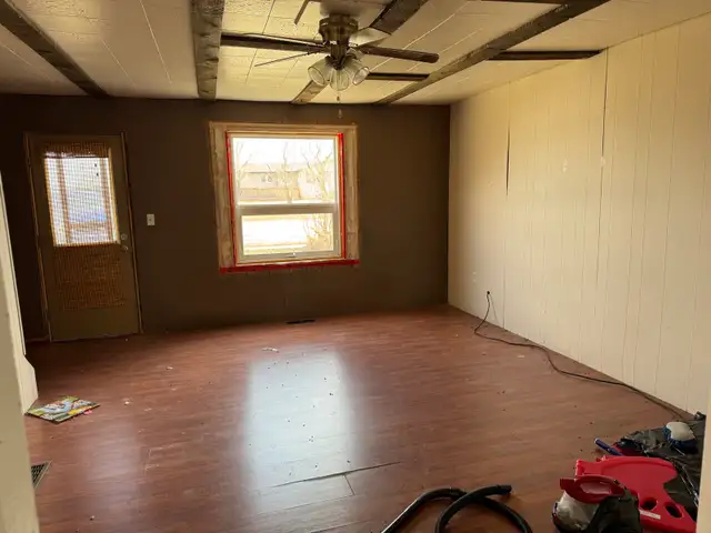 carpenter special 3bdrm 2 bath in Houses for Sale in Regina - Image 8