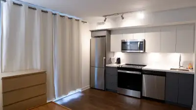 1 Bedroom Condo at Wilson Station, near Yorkdale/Rogers Stadium