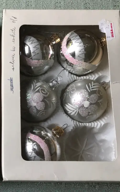 Vintage Polish Glass Christmas Ornaments in Holiday, Event & Seasonal in Ottawa - Image 3