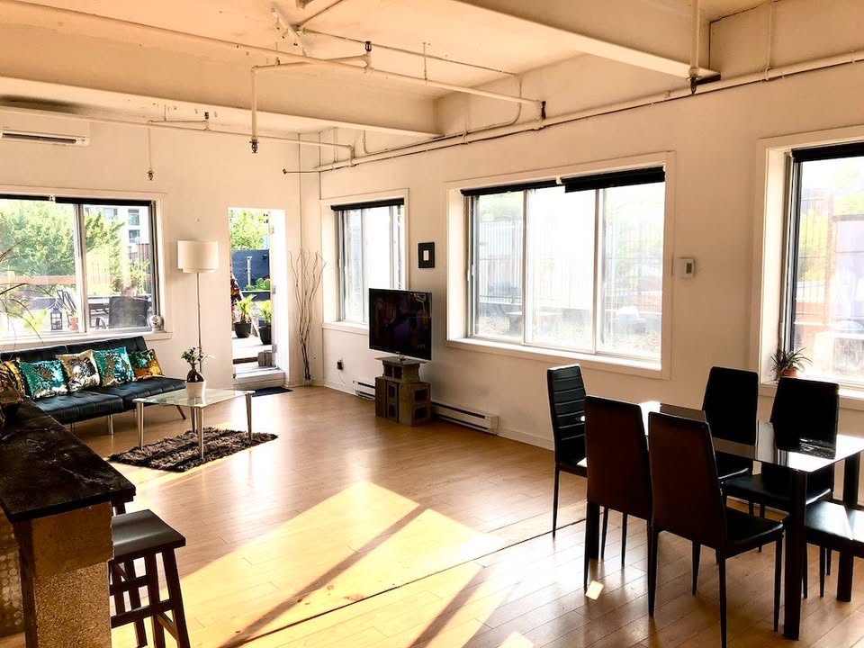 Furnished penthouse loft with private roof top terrace — photo 2