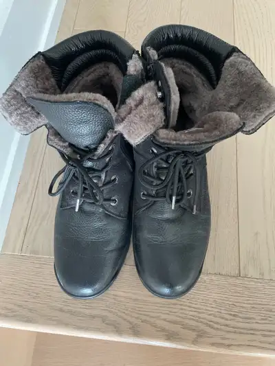 Pajar winter boots size 10 men’s , View more