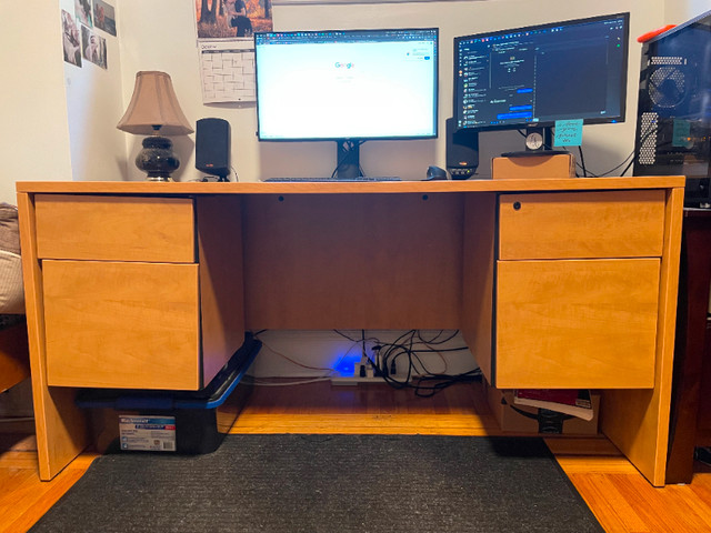 Large Wooden Desk (SOLD) in Desks in Hamilton - Image 4