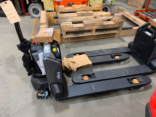 Raymond Edge Power Pallet Jack…$2995 in Other Business & Industrial in St. Albert