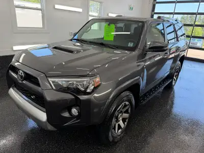 New arrival at Purdy Auto Sales! Check out this beautiful, LOW KM, LIKE-NEW, 2018 Toyota 4Runner TRD...