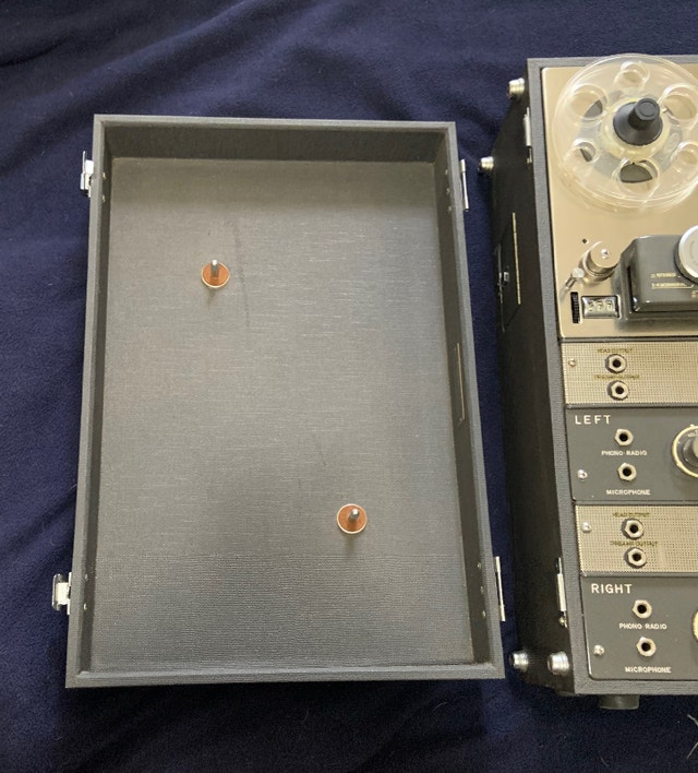 1960’s Akai M7 Vacuum tube reeltoreel tape recorder/player Pro