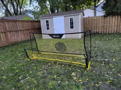 Filet d'entraînement de soccer portatif SKLZ Quickster Ce filet d’entraînement de soccer portatif et...