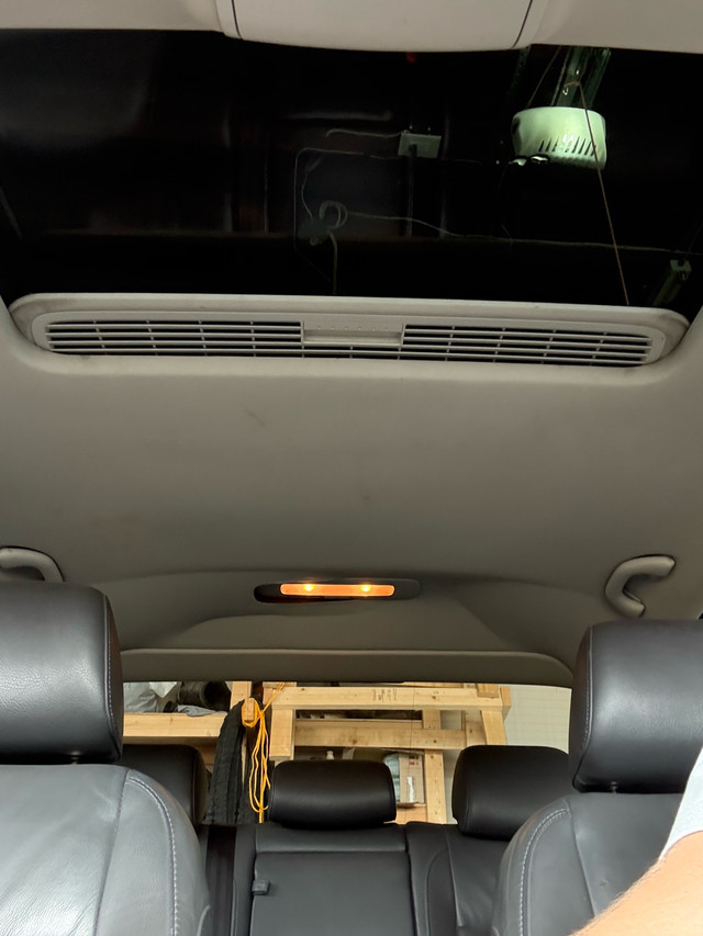 Volkswagen Jetta 2.0 T in Cars & Trucks in Kamloops - Image 4