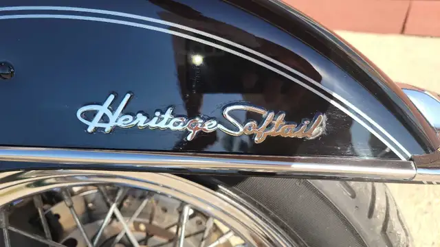 2004 Harley Davidson Heritage Softail  in Sport Touring in Winnipeg - Image 7