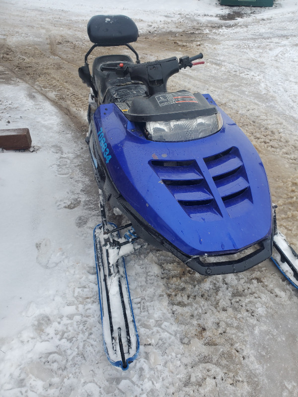 Polaris Indy 500 2-up xtra-12 snowmobile Trade in Snowmobiles in Kitchener / Waterloo - Image 3