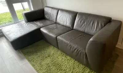 Acheté chez EQ3 ... Canapé Morten design contemporain en très bon état, toujours bien entretenu. Pri...