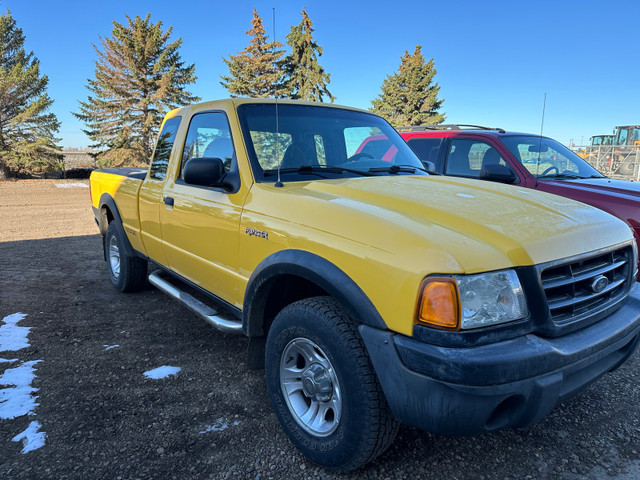 2002 Ford Ranger Edge Extended Cab 2WD  in Cars & Trucks in Medicine Hat - Image 2