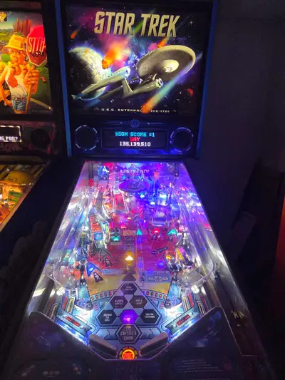 Stern Star Trek Pro pinball machine, View more