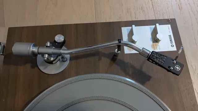 Yamaha YP-450 Manual Audiophile Turntable63235092878721123