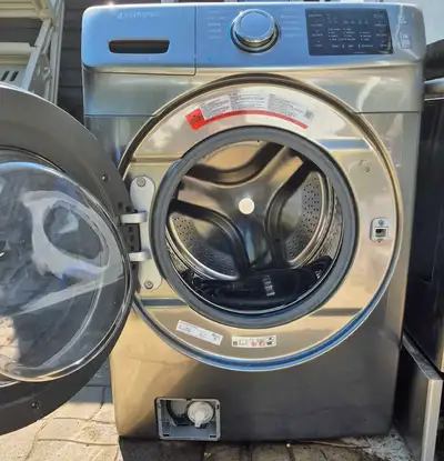 Laveuse Samsung et Sécheuse LG en excellente condition, View more