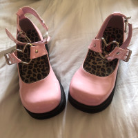 Size 7 pink Demonia platform Mary-janes