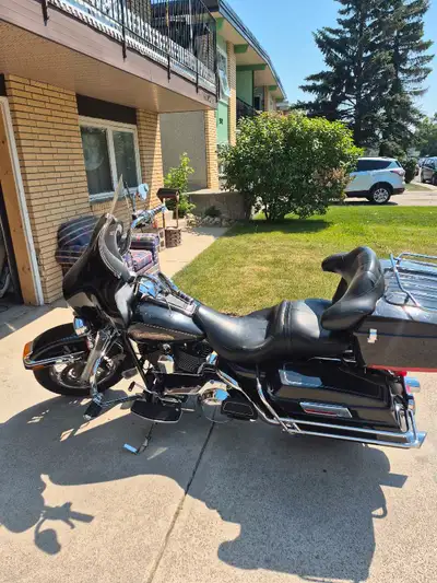 2007 HARLEYDAVIDSON ELECTRAGIDE CLASSIC RUNS AWSOME NO ISSUES ALSO COMES WITH 1000 POUND HYDRAULIC M...