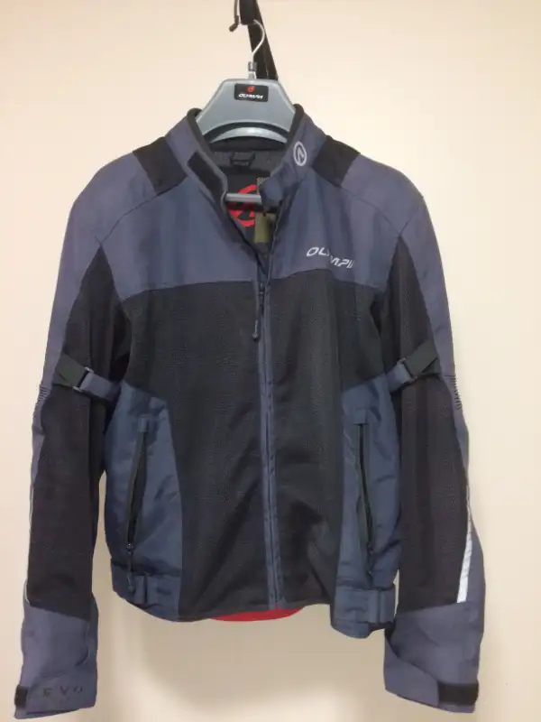 Mesh Motorcycle Jackets for sale in Multi-item in Kingston - Image 2