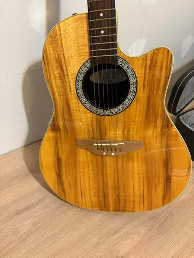 Ovation Celebrity accoustic/electric guitar, View more