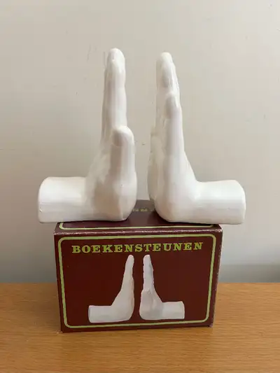 Ceramic. In original box.
