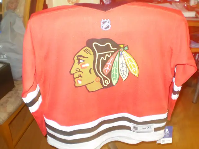 CHANDAILS DE HOCKEY in Hockey in Drummondville - Image 5