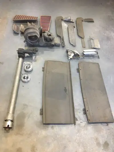 Up for sale are some parts that I have left over from projects, parts all came off of a 1967 c code...
