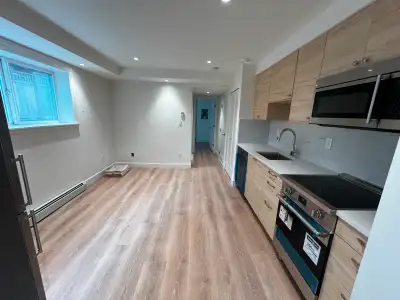 Garden-Level 1-Bedroom Suite – Lynn Valley