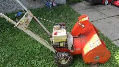 Two zero four-889-6056. Ariens 5hp Tecumseh motor, 21 inch wide, manual and electric start and is in...