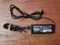 chargeur Sony PA-1900-12SY 19.5 4.74a