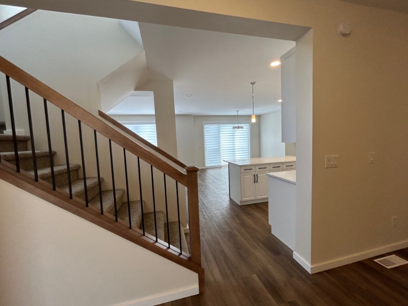 4 bedrooms, 2.5 bathrooms House in Transcona for Rent Long Term