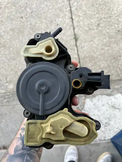 I have an OEM PCV valve from a mk7 gti, will fit other mk7 models and other MQB cars. Used but in gr...