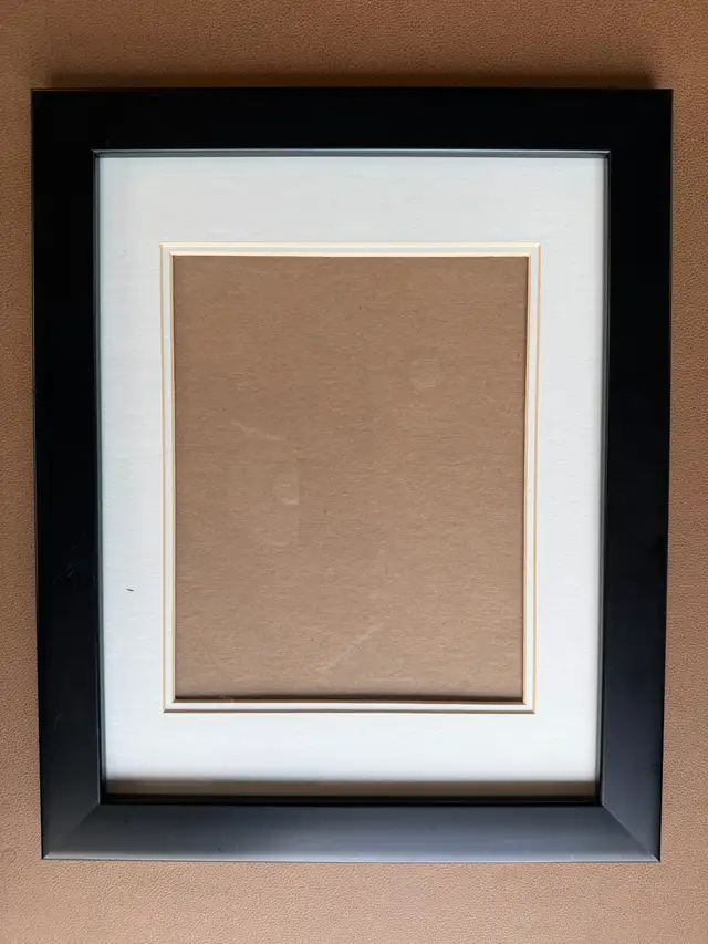 Picture frames578765102934272001