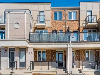 2 bedroom 2 Bath 2 Parking
