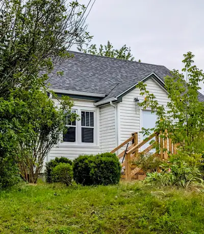 This charming, move-in-ready house in the desirable Lakecrest area offers a beautifully updated inte...