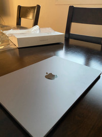 2022 MacBook Air m2