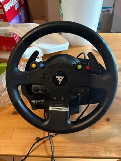 Sim racing/Volant de course Thrustmaster TMX Racing Wheel, View more