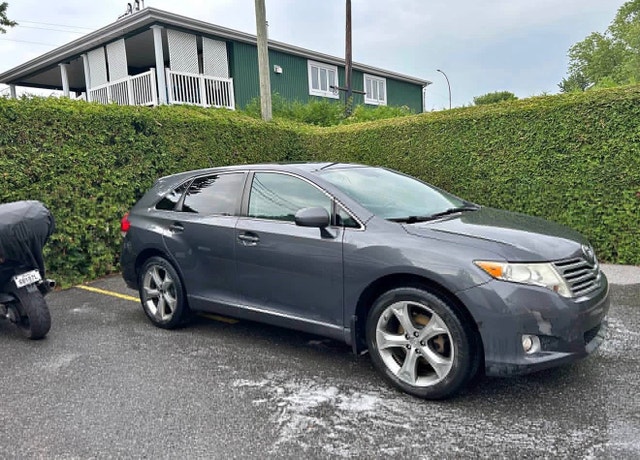 Toyota venza 2011 v6 full options
