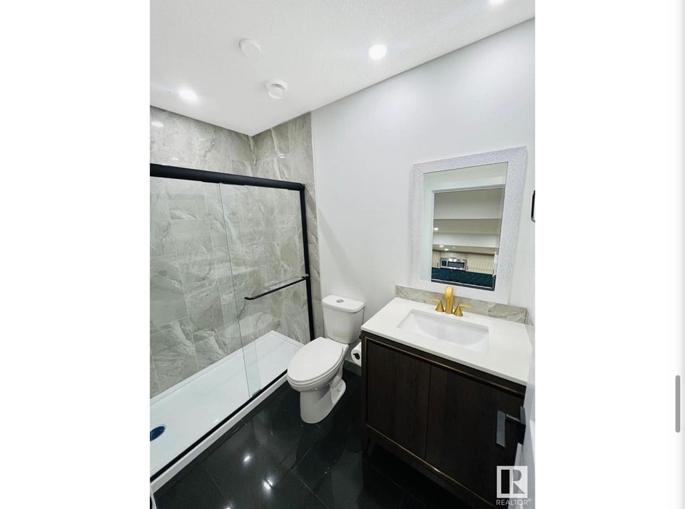 One bedroom basement in Orchards 2
