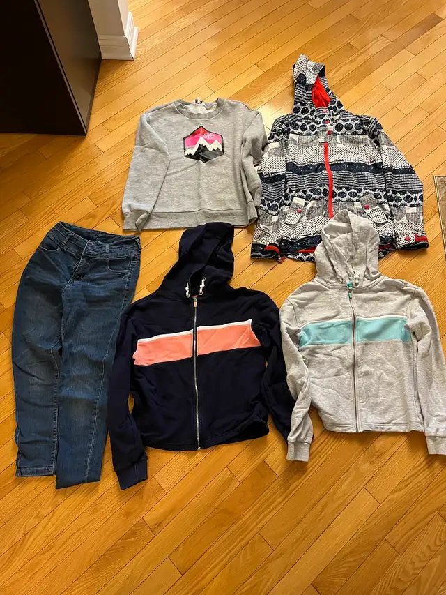 Sacs de vêtements pour fille in Kids & Youth in Longueuil / South Shore - Image 2