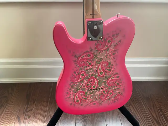 Fender Paisley Telecaster in Guitars in Markham / York Region - Image 3