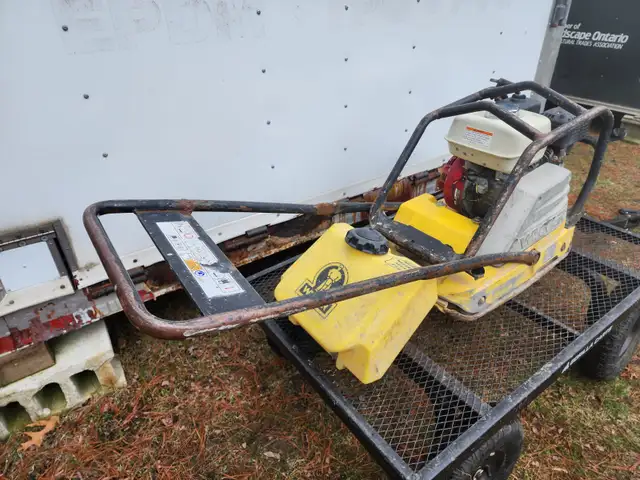Wacker Neuson WP 1540A Vibratory Compactor 15.5" Plate Compactor in Power Tools in Windsor Region - Image 7