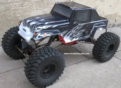 New RC Rock Crawler Monster Truck 1/10 scale Electric If you are into serious off-roading where no o...