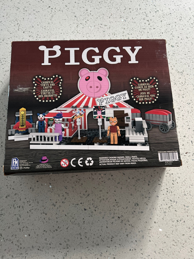 Roblox Piggy Lego set in Toys & Games in Red Deer - Image 3