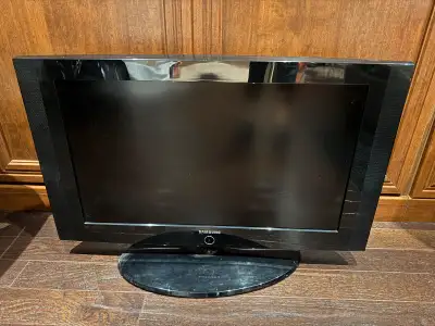 Samsung 32 inch TV, View more