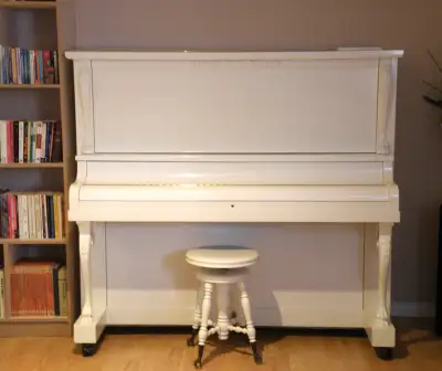 Magnifique piano de marque Willis, View more